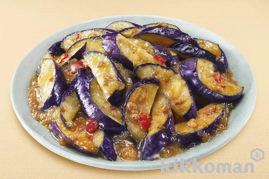 aubergines sautées au radis râpé