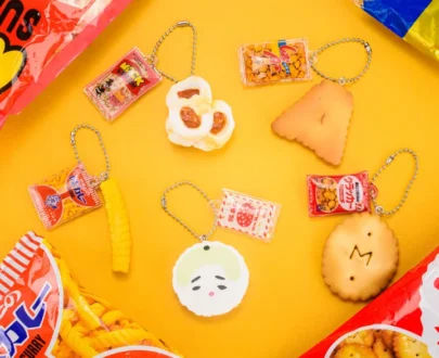 Japanische lokale Snacks Maskottchen -Schlüsselanhänger - Regionale Süßigkeiten Ballkettenfiguren